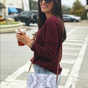Barrington Gifts Catherine Crossbody Leather Patch Edition